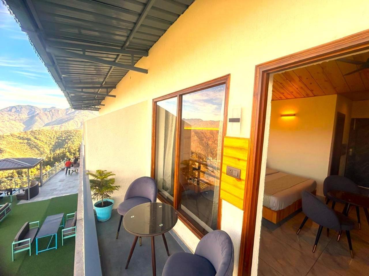 Living On The Edge A Luxury Stay Mussoorie Exterior foto
