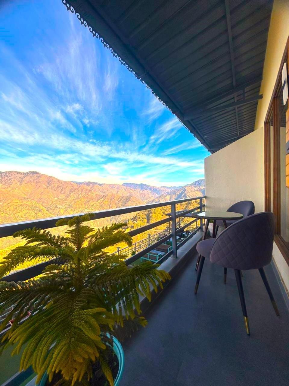 Living On The Edge A Luxury Stay Mussoorie Exterior foto