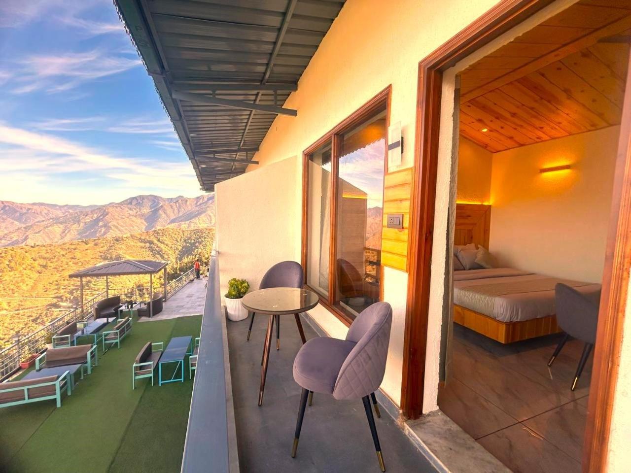 Living On The Edge A Luxury Stay Mussoorie Exterior foto
